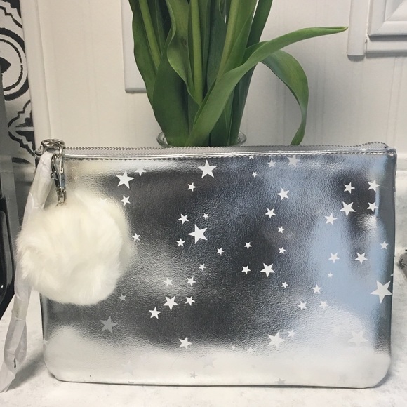 GAP Handbags - GAP • Pom Clutch • metallic silver with stars